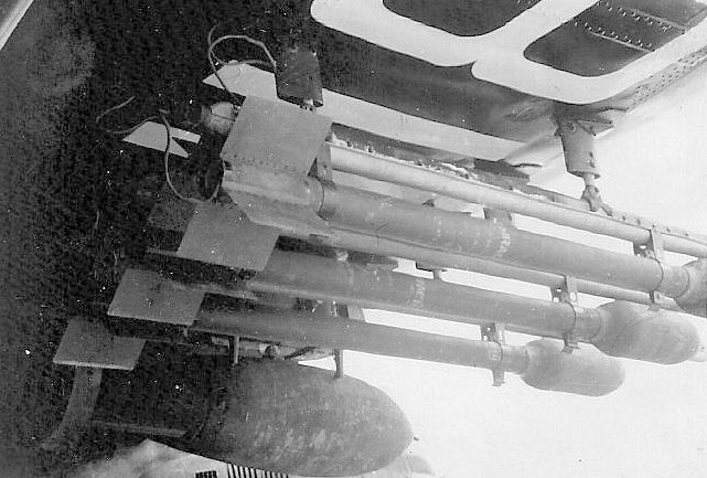   500lb bomb  3  60lb rockets under wing 1950